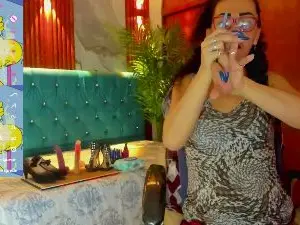 Cam4 Watch Live Sex Cams of Sabrina_dupont