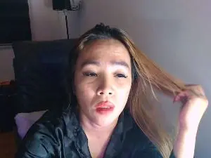 Cam4 Sex Chat of pathie_69ass