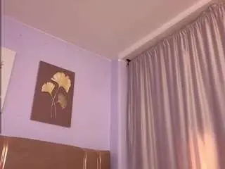 Camsoda Watch Live Sex Cams of salomefoxx