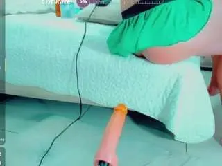 Camsoda Watch Live Sex Cams of emilysaaenz
