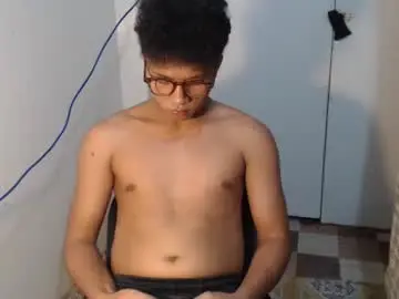Chaturbate Adult Webcams of naughtyhot_star19