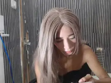 Chaturbate Free Porn Cam of fiona908995
