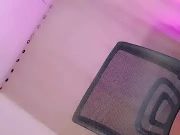 Chaturbate Live Sex Cam of lexy_lore18
