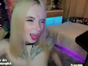 Chaturbate Free Live Porn of snake_bites