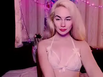 Chaturbate Best live sex cam show of carinfox