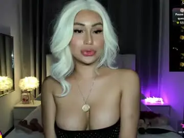 Chaturbate Live Sex of lustfulmonica69