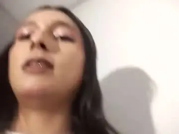 Chaturbate Adult Video Chat of jamadoll66