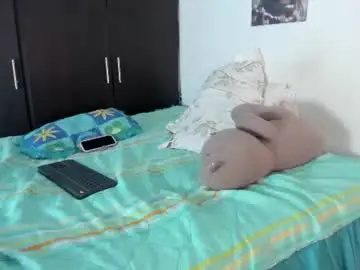 Chaturbate Sex Cam of mensia_hernandez