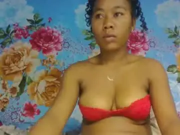 Chaturbate Best live sex cam show of bemonique