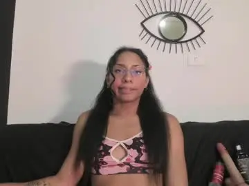 Chaturbate Sex Cam of emilygomezz