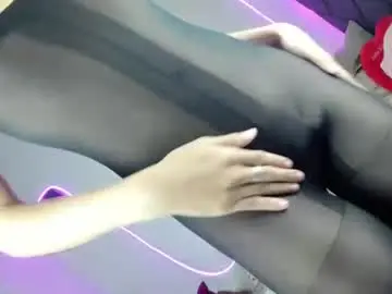 Chaturbate Live Sex Cam of ir_loverrammy69