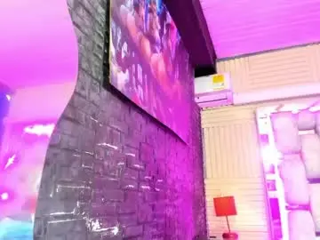 Chaturbate Live Porn of mahiara_hot