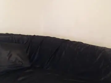 Chaturbate Nude Webcam of mikyzazo