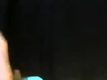 Chaturbate Live Sex Cam of lovely_manificent4u