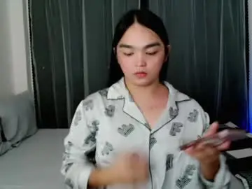 Chaturbate Live Sex Cam of bhabytrans69