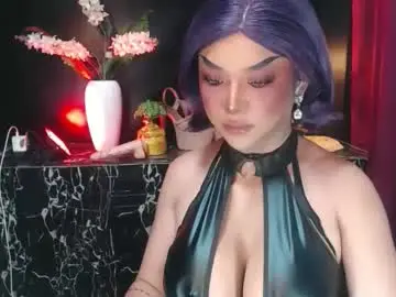 Chaturbate Sex Cam of hugecockchristine