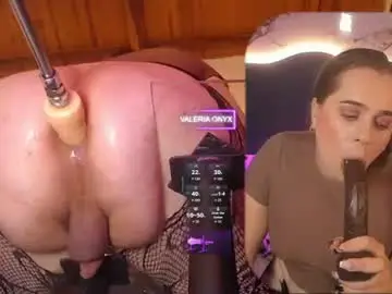 Chaturbate Free Porn Cam of valeriaonyx