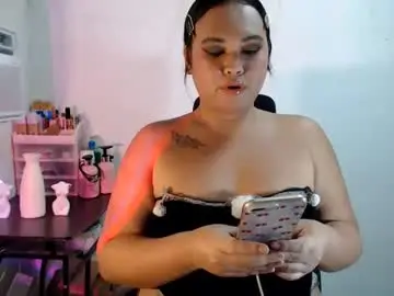 Chaturbate Watch Live Sex Cams of kellys_hot_assxx
