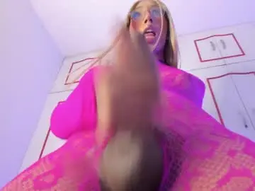 Chaturbate Free Live Porn of lucyshen_