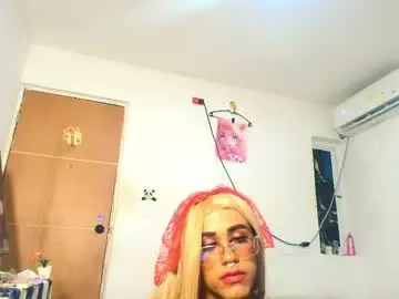 Chaturbate Sex Cam of miss_channellx