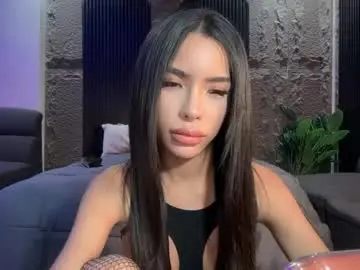 Chaturbate Live Sex Cam of asianhugecockcindy