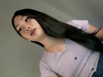 Chaturbate Watch Live Sex Cams of pillow_whispers