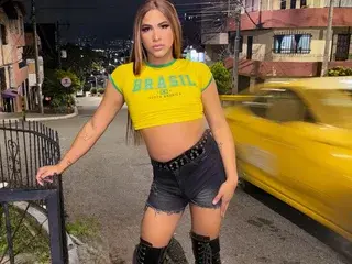 Streamate Live Porn of Sofia_Valentina