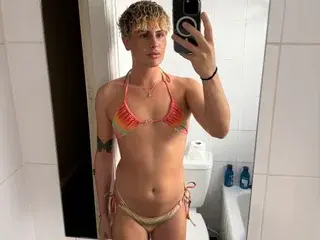Streamate Sex Cam of gypsybrowngirl