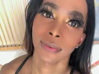 Streamate Best live sex cam show of LorettaSaennz