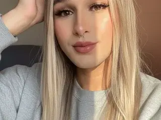Streamate Sex Cam of monserrat22
