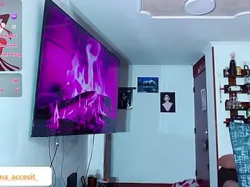 Stripchat Free Live Porn of caroline_cossei