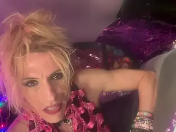 Stripchat Best live sex cam show of TgirlBrat