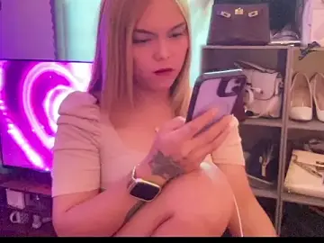 Stripchat Best live sex cam show of hannaBaby_lisyos11