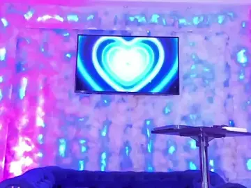Stripchat Watch Live Sex Cams of Melanny_Brats