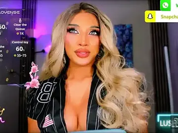 Stripchat Free Live Porn of UrDominantBella
