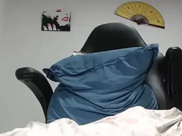 Stripchat Best live sex cam show of pamelabigcock69