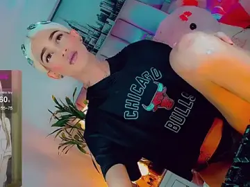Stripchat Watch Live Sex Cams of isabellagirsx