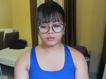 Stripchat Sex Cam of Seductive_terra