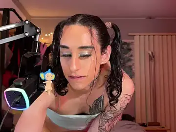 Stripchat Free Live Porn of xoFrankie