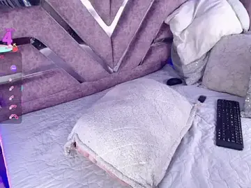 Stripchat Watch Live Sex Cams of Eva__Walker