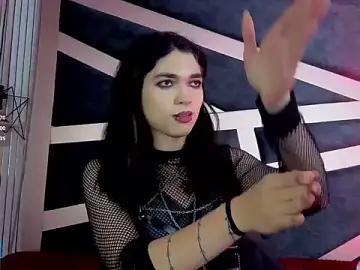 Stripchat Best Webcam of MaeveKuro