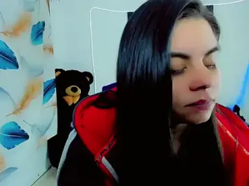 Stripchat Free Porn Cam of maddison_ivannova