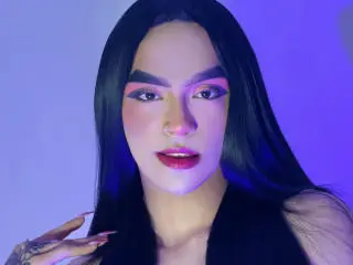 Xlovecam Free Porn Cam of MelissaHotX69