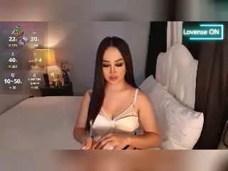 Xlovecam Live Sex Cam of CallieStewart
