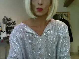 Xlovecam Watch Live Sex Cams of LaWendy69